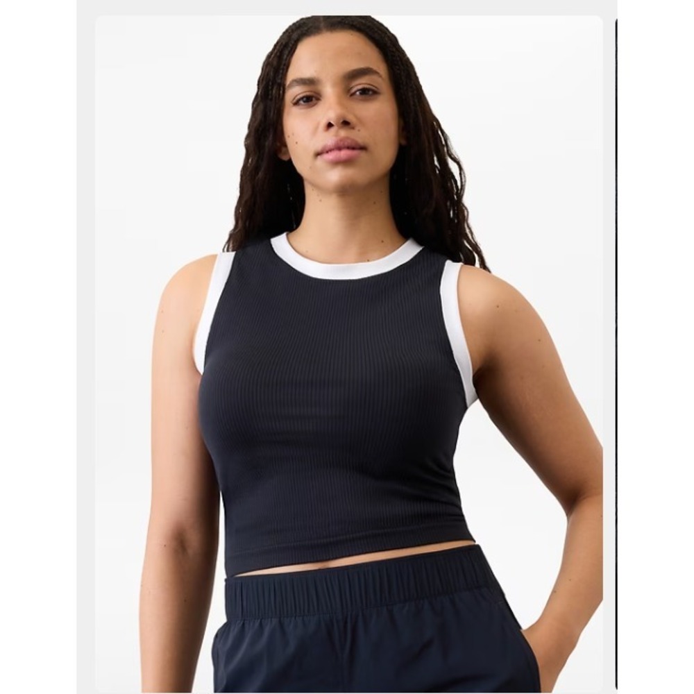 NWT ATHLETA Crop Top